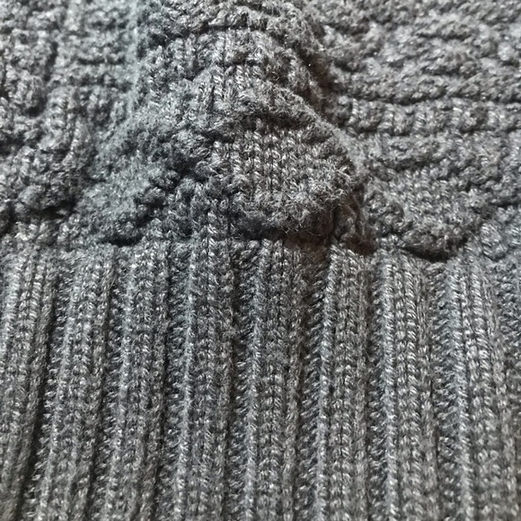 Brand=Lizsport Size=M                             Style=black knit turtle neck - Picture 3 of 4